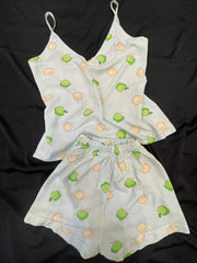 Apple cami shorts