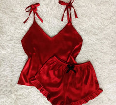 cami shorts frill (mehroon )